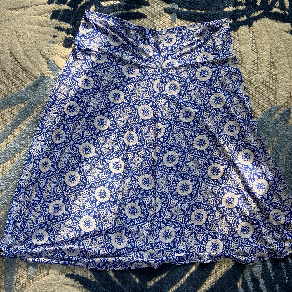 LuLaRoe Bright Royal Blue and White Flowing Skirt. 3XL. EUC.